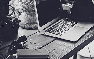 火烧岛粤语版在哪看？在线观看完整版资源