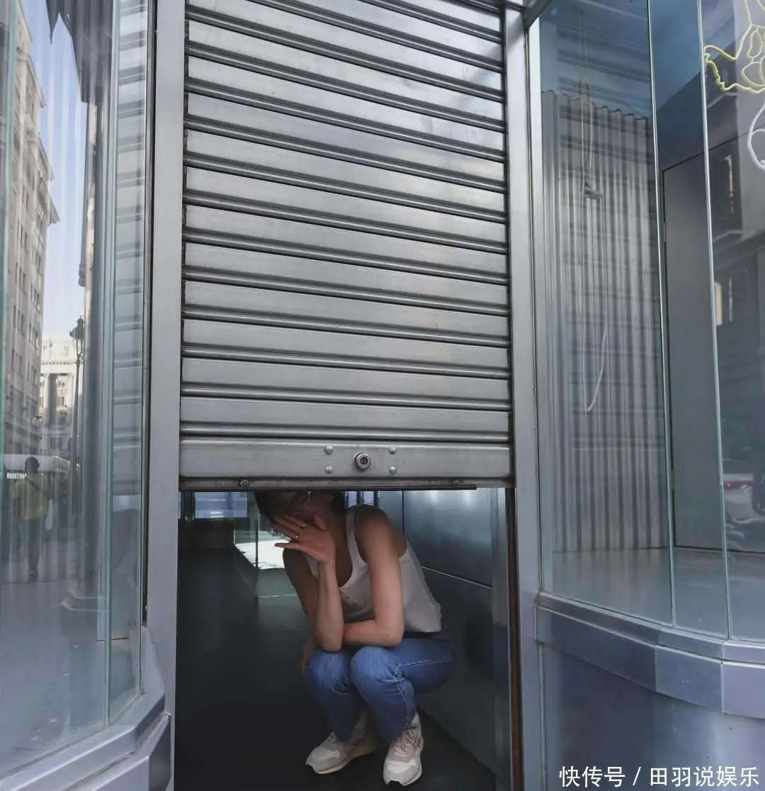 宋慧乔锁骨发发型教程_女明星个性短发图片大全_宋慧乔精灵短发造型