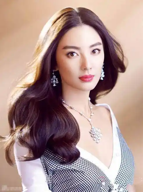 90年代香港电影美女_周星驰电影女演员_周星驰搭档过的女明星