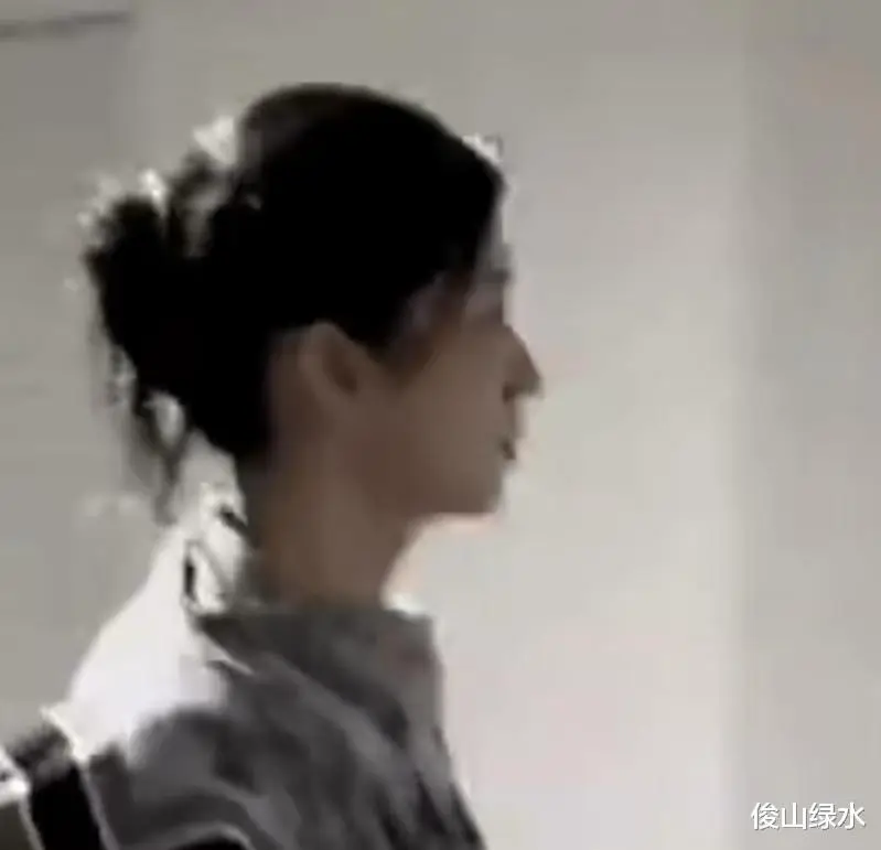 娱乐圈势利眼现象_章子怡品牌活动争议_娱乐圈势利眼的明星