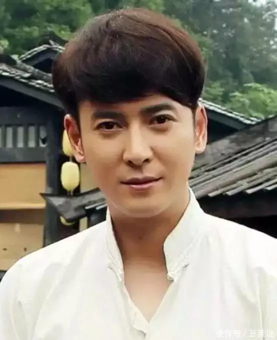 农民工韩栋 横店一哥 韩栋演艺生涯_横店劳模女明星