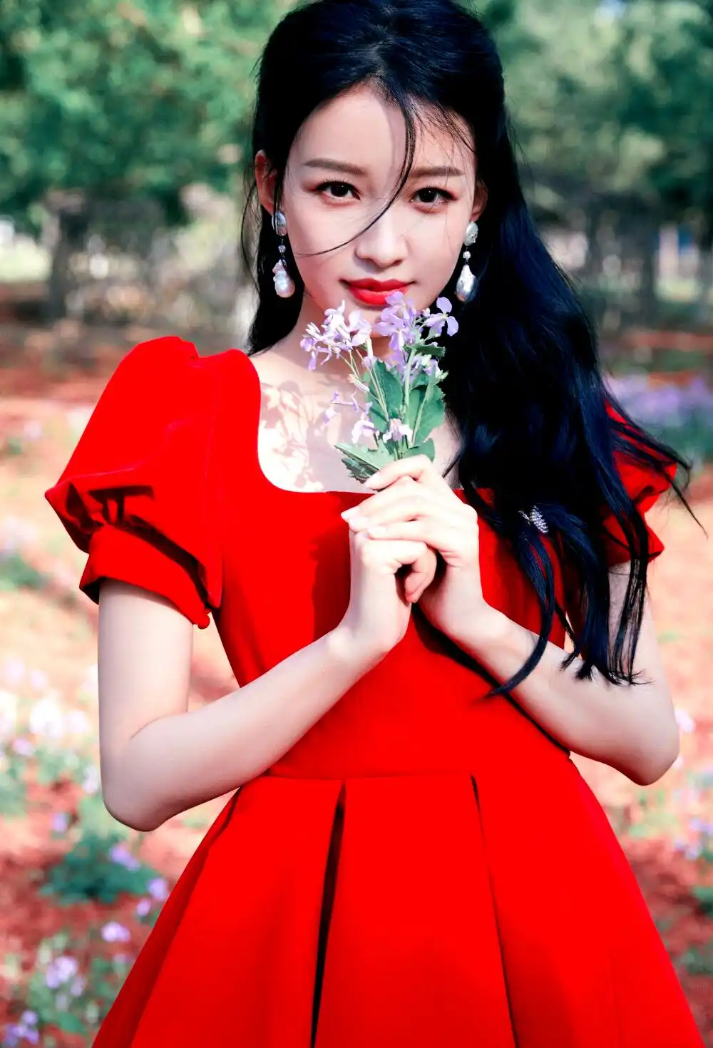 治愈系笑容特点_谭松韵治愈系笑容分析_女明星的笑容